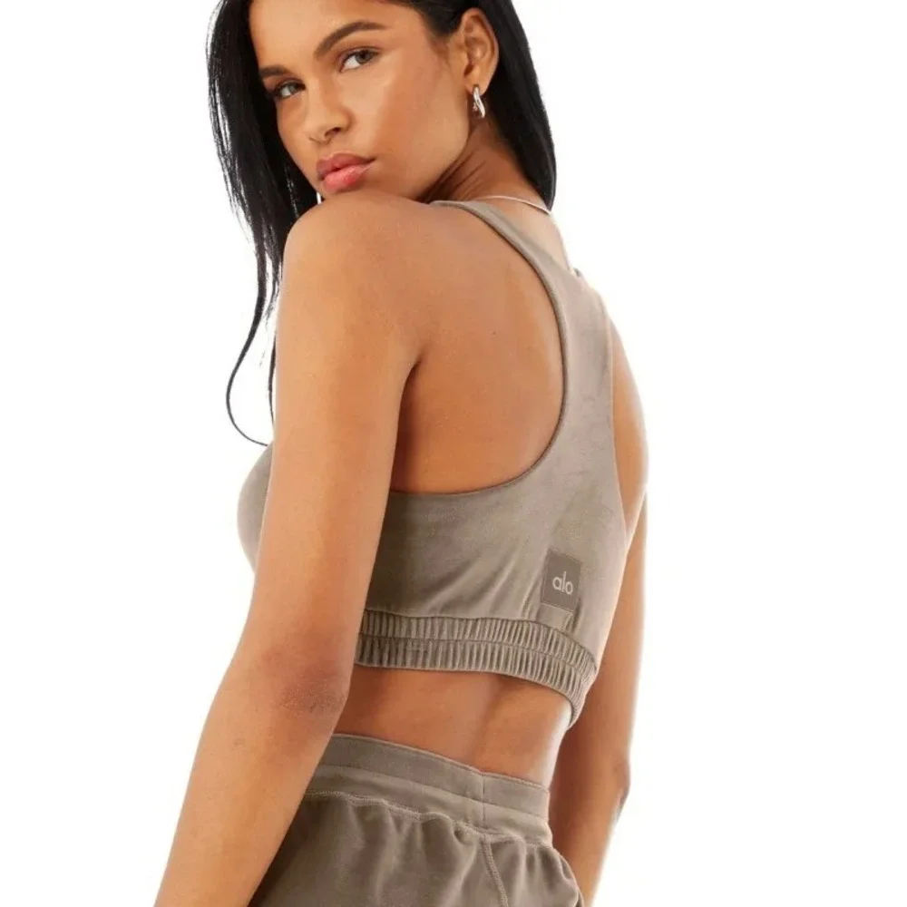 31 Alo Yoga Velour Glimmer Scoop Neck Bra